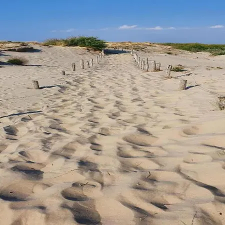 In Near The Beach, Cleaning Included Апартаменты